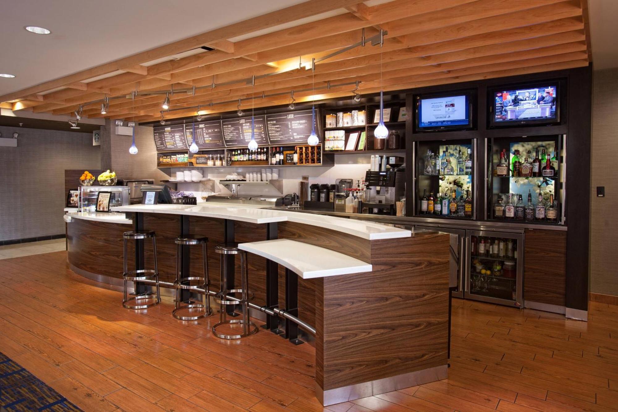 Courtyard By Marriott Fayetteville Luaran gambar