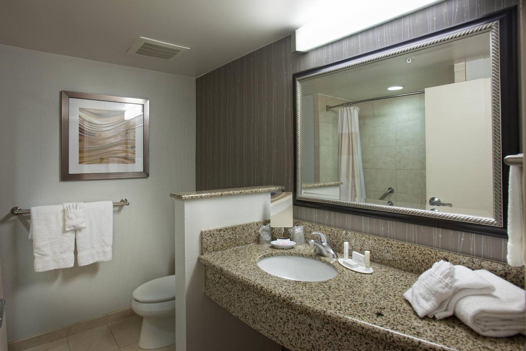 Courtyard By Marriott Fayetteville Luaran gambar