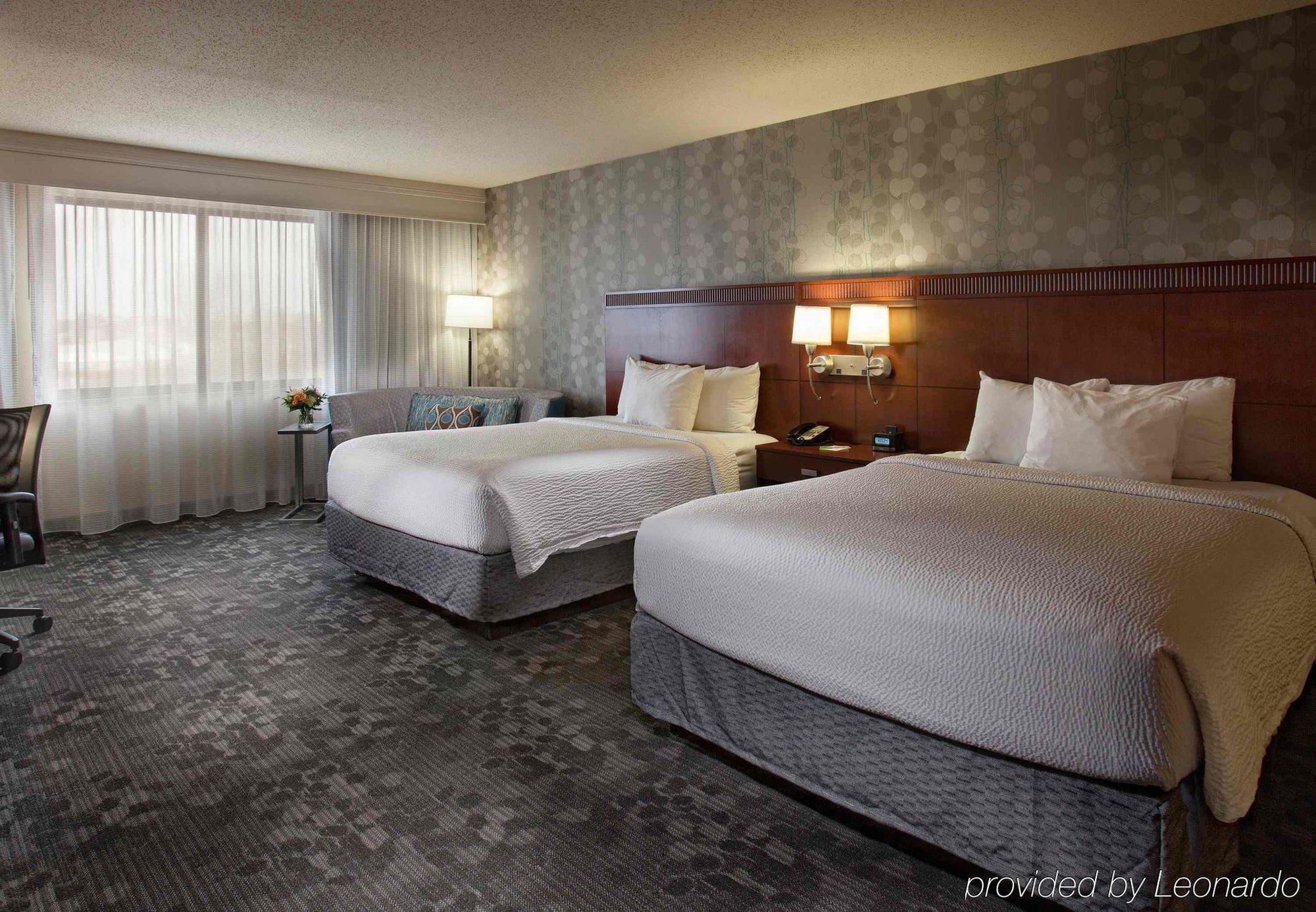 Courtyard By Marriott Fayetteville Luaran gambar