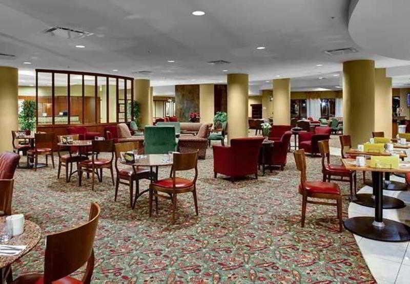 Courtyard By Marriott Fayetteville Restoran gambar